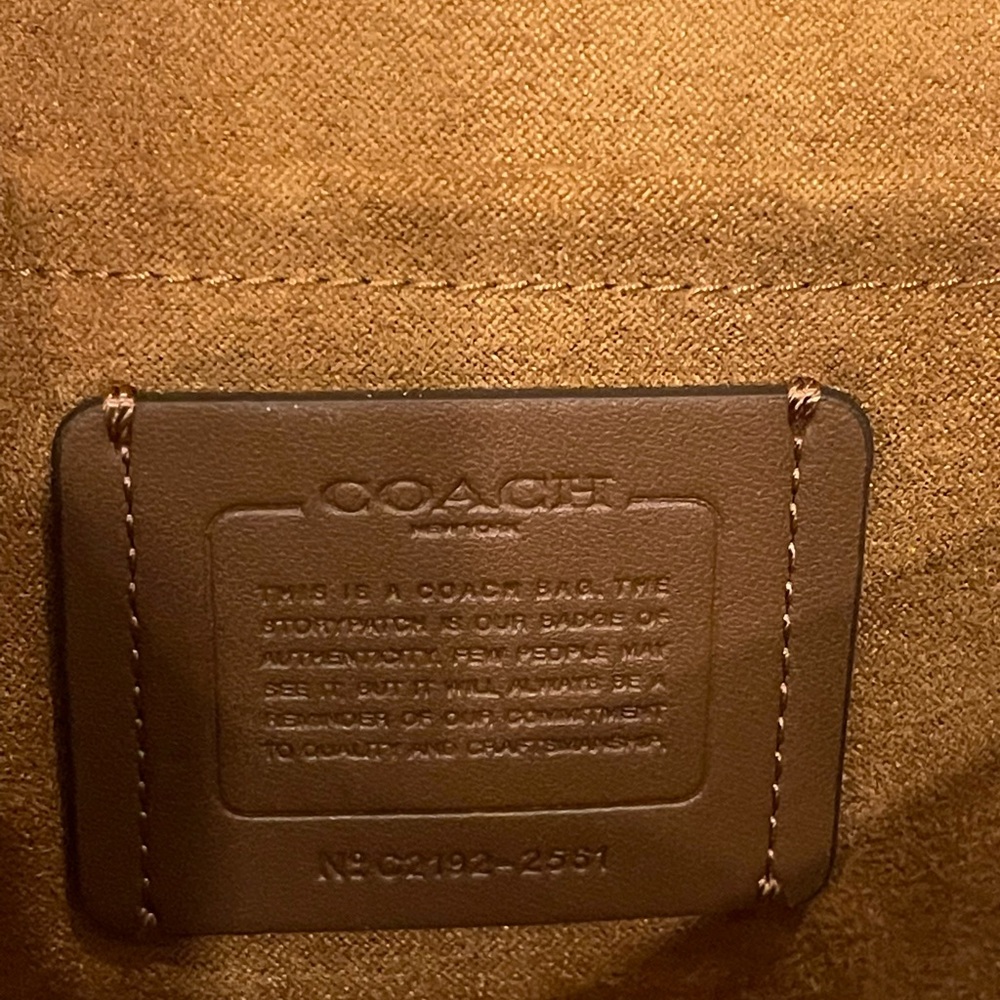Coach Klare Crossbody Shoulder Bag Linear Quilting Green - Picture 4 of 5